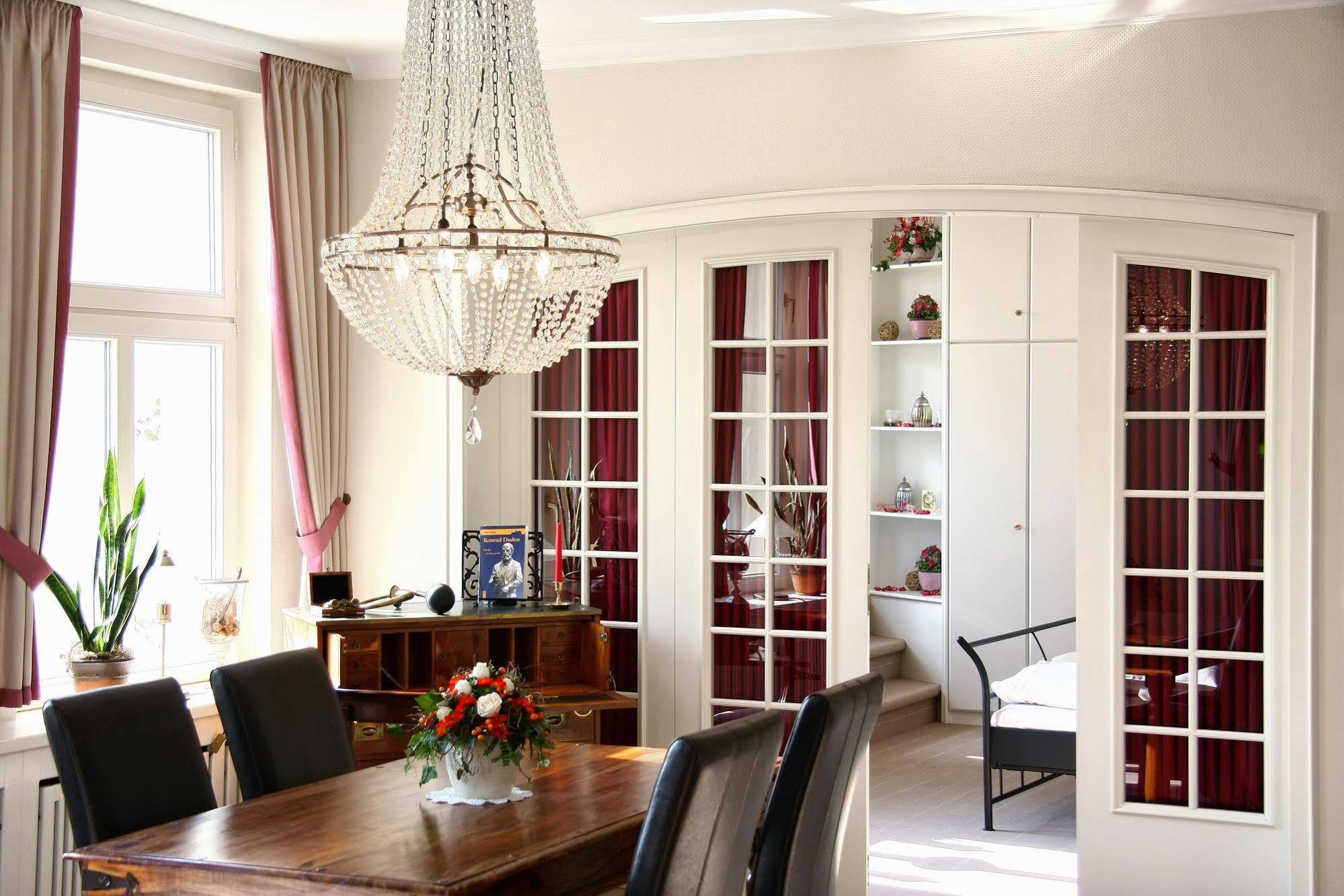 Hotel Haus Duden Везель Экстерьер фото